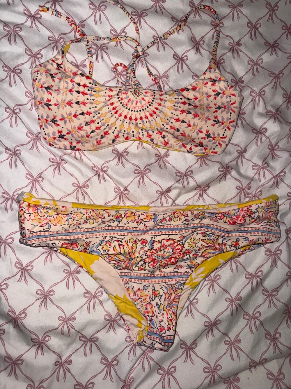 South Moon Under Patterned reversible Bikini Set